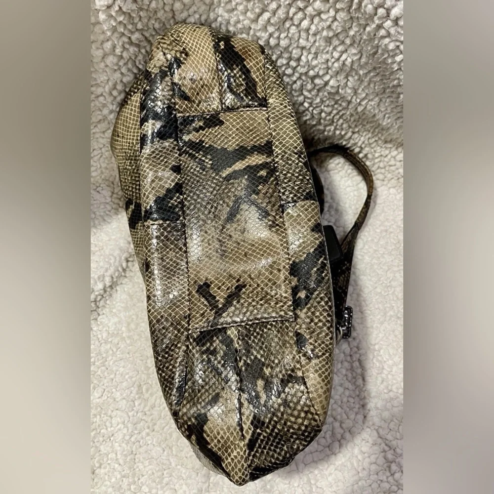 Coach Soho Lynn Faux Python Embossed 3 Compartment Snakeskin Hobo Bag - Picture 10 of 10